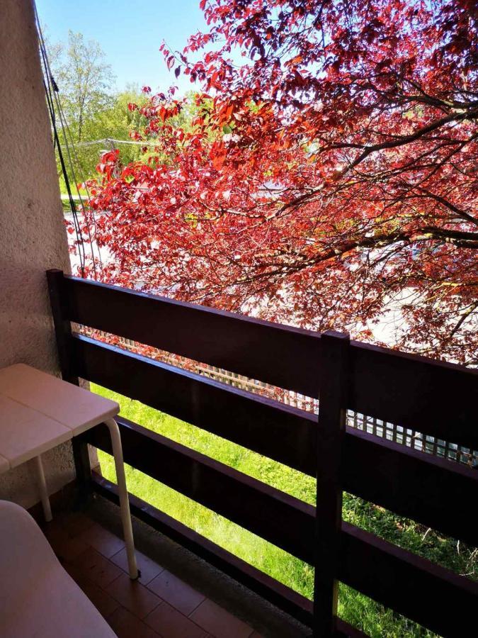 Beach Club Panzio Es Camping Aparthotel Zamardi Bagian luar foto